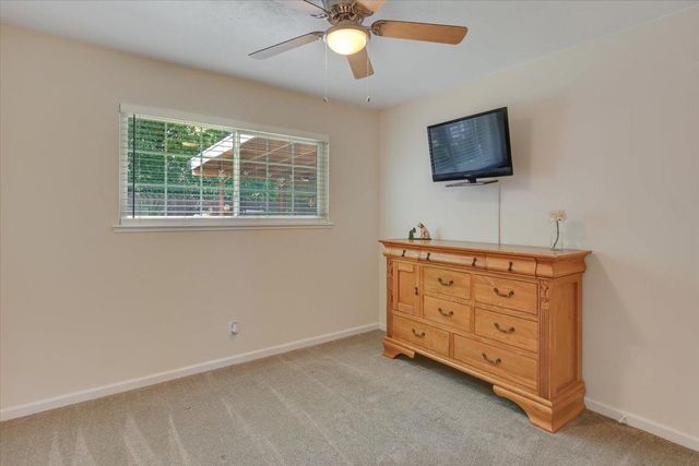 5401 Norway Dr, Orangevale, CA 95662
