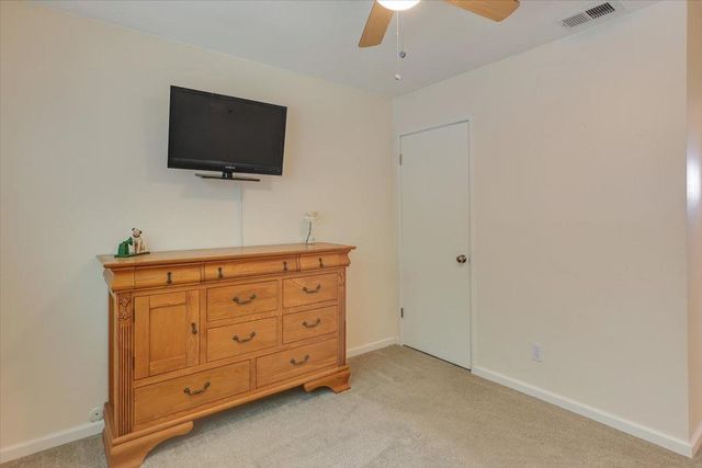 5401 Norway Dr, Orangevale, CA 95662