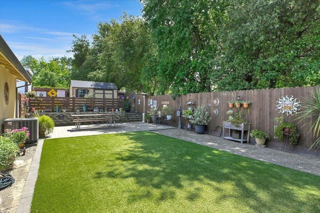 5401 Norway Dr, Orangevale, CA 95662