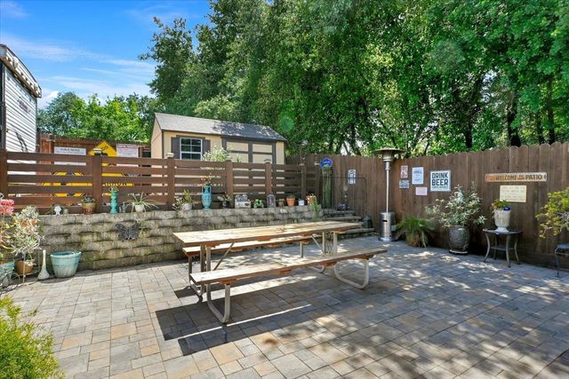 5401 Norway Dr, Orangevale, CA 95662