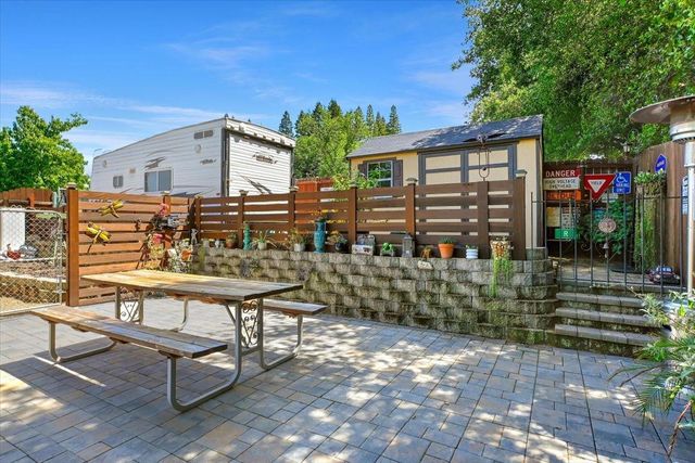 5401 Norway Dr, Orangevale, CA 95662