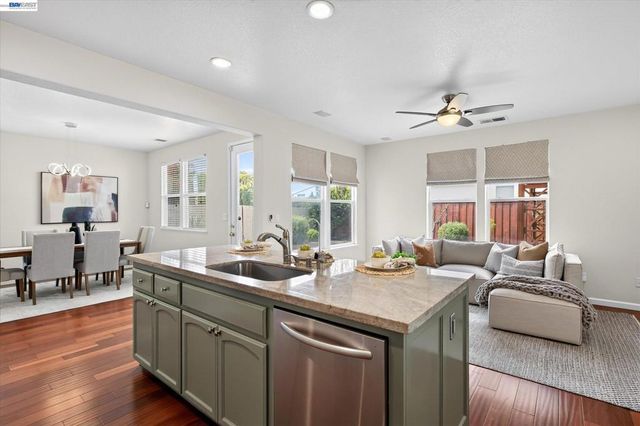 4252 Escudo Ct, Dublin, CA 94568