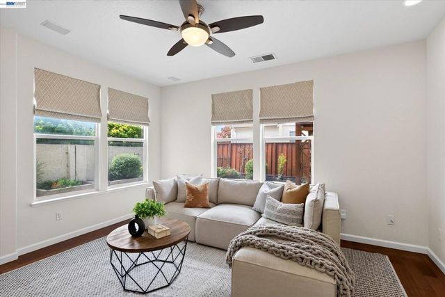 4252 Escudo Ct, Dublin, CA 94568