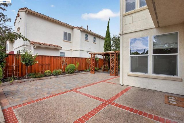 4252 Escudo Ct, Dublin, CA 94568
