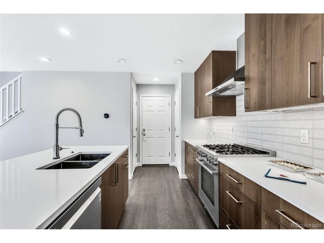 2160 Spruce St, Denver, CO 80238