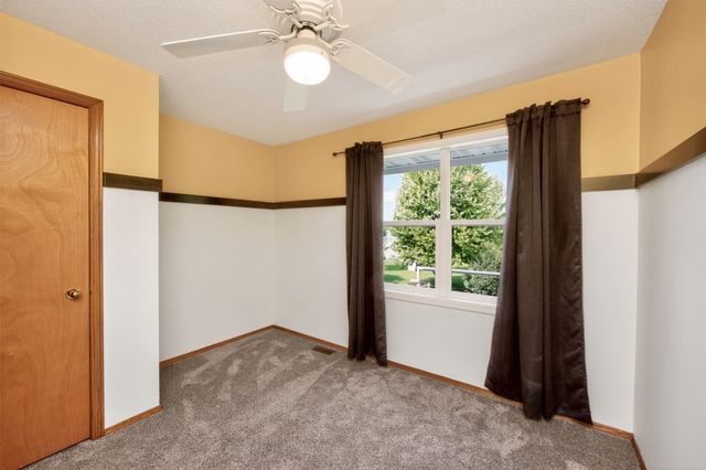 1090 2nd St Court, Waukee, IA 50263