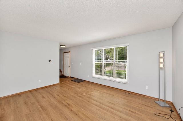 1090 2nd St Court, Waukee, IA 50263