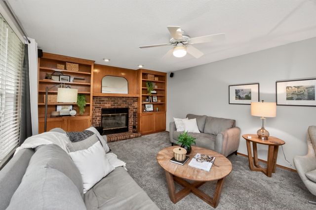 1090 2nd St Court, Waukee, IA 50263