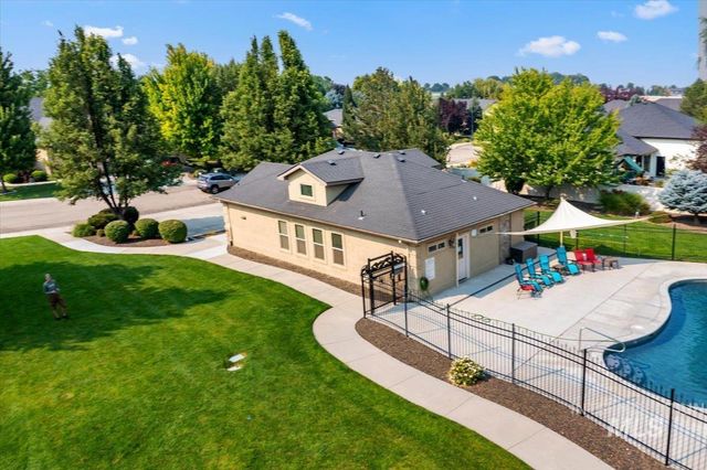 9466 S Kelsan Ave, Kuna, ID 83634