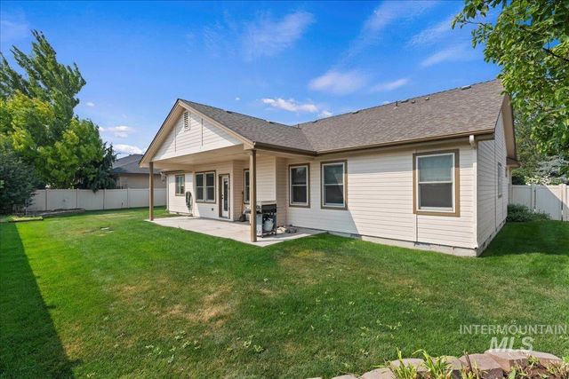 9466 S Kelsan Ave, Kuna, ID 83634