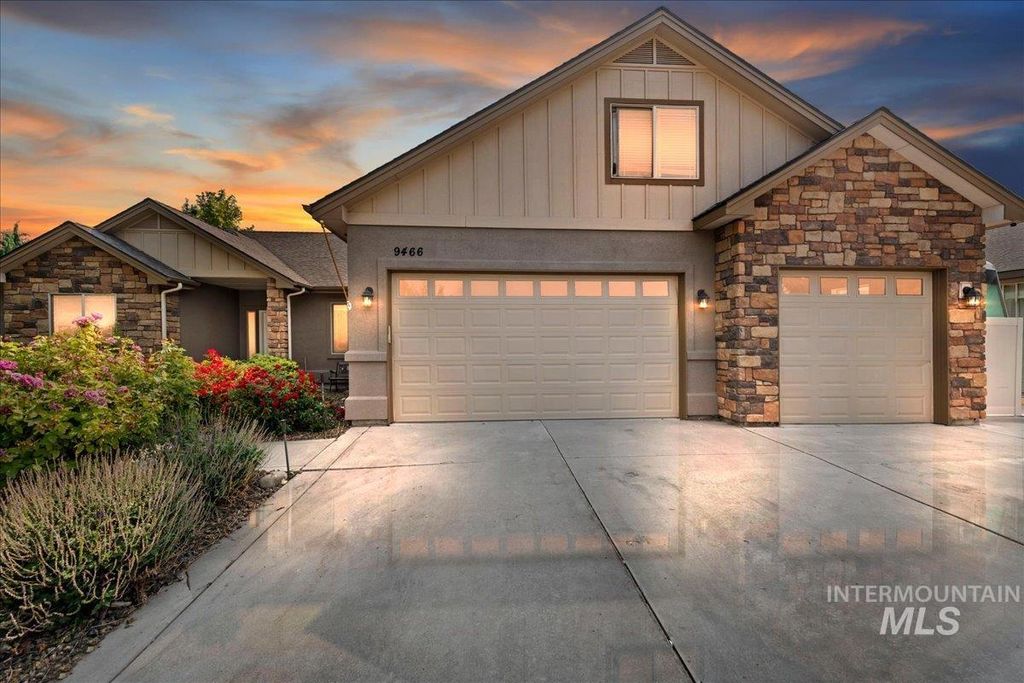 9466 S Kelsan Ave, Kuna, ID 83634