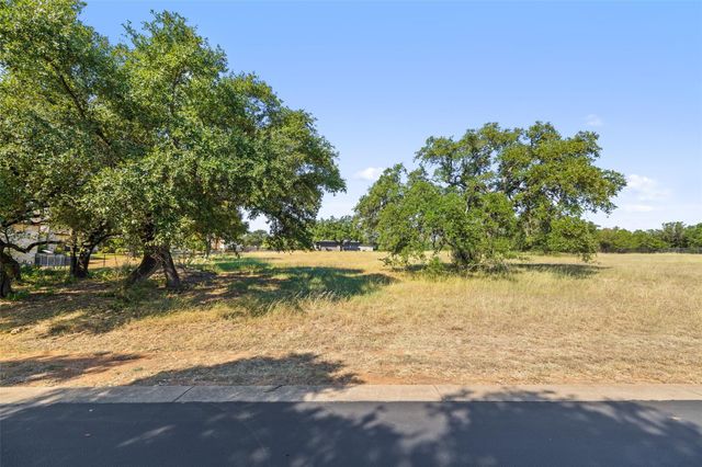 27505 Waterfall Hill PKWY, Spicewood, TX 78669