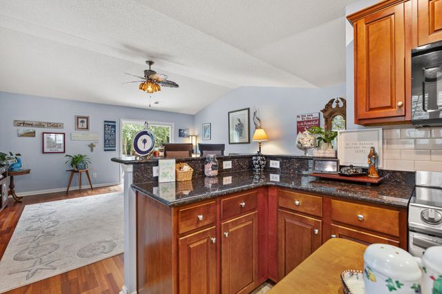 5101 Weatherwood Dr., North Myrtle Beach, SC 29582