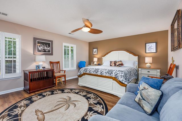 5101 Weatherwood Dr., North Myrtle Beach, SC 29582