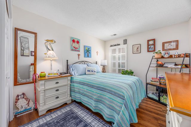 5101 Weatherwood Dr., North Myrtle Beach, SC 29582