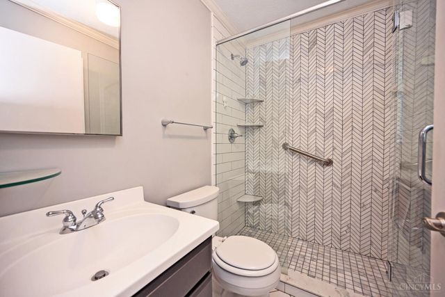 4644 Belleview Avenue, Blue Ash, OH 45242