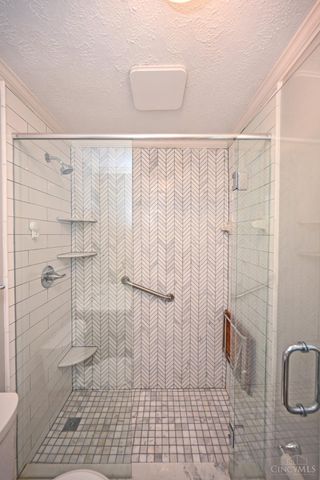 4644 Belleview Avenue, Blue Ash, OH 45242