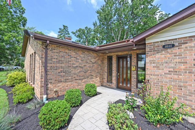 4644 Belleview Avenue, Blue Ash, OH 45242