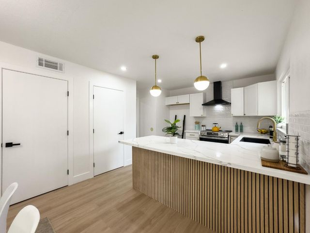 9162 Rundelay Way, Sacramento, CA 95826