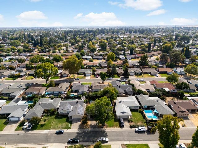9162 Rundelay Way, Sacramento, CA 95826