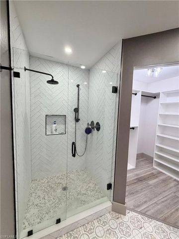 610 SE 21st LN, Cape Coral, FL 33990