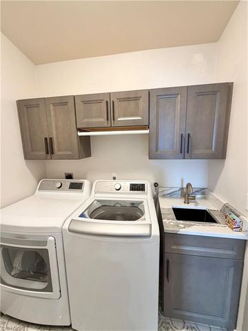 610 SE 21st LN, Cape Coral, FL 33990