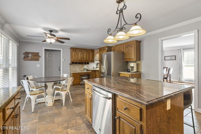 7705 Royal Harbour Circle, Ooltewah, TN 37363