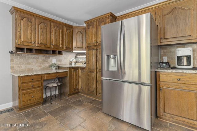 7705 Royal Harbour Circle, Ooltewah, TN 37363