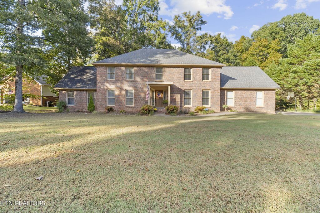7705 Royal Harbour Circle, Ooltewah, TN 37363