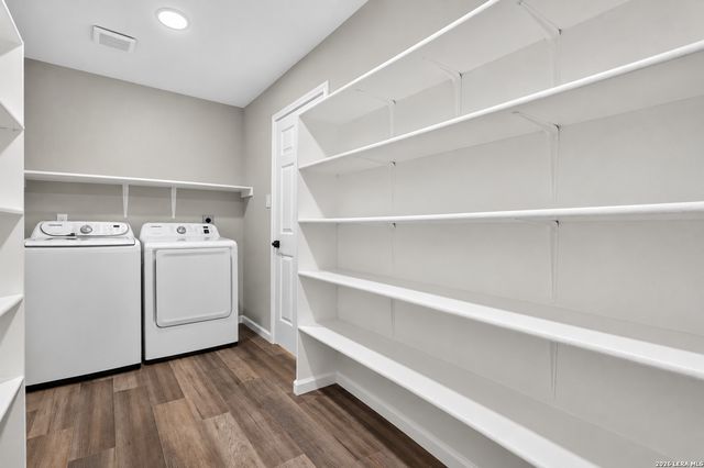 7143 VALEWOOD VW, San Antonio, TX 78240