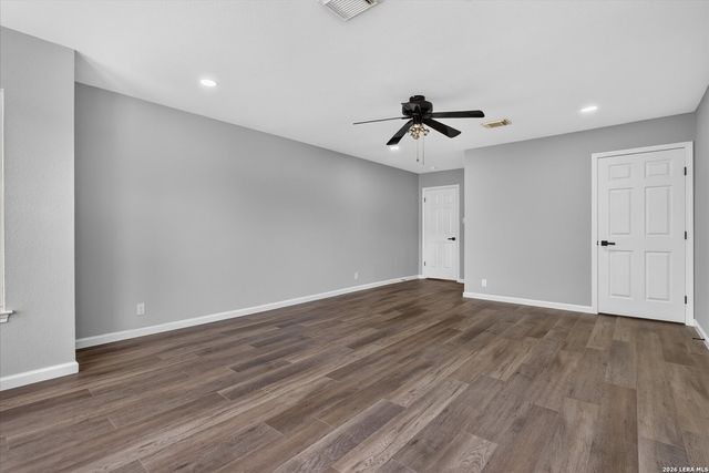 7143 VALEWOOD VW, San Antonio, TX 78240