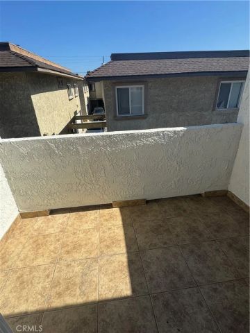 17422 Keelson 4, Huntington Beach, CA 92647