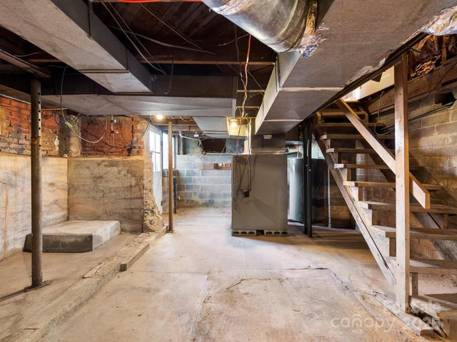 71 Lower Glady Fork Road, Candler, NC 28715