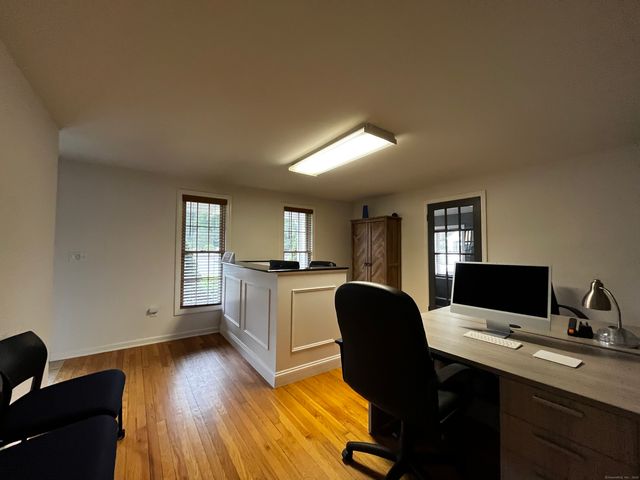 142 Queen Street, Southington, CT 06489