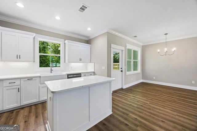 406 Central Street, Kingsland, GA 31548