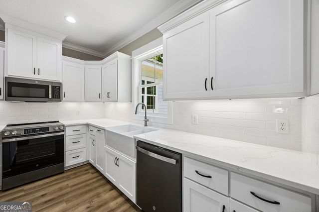 406 Central Street, Kingsland, GA 31548