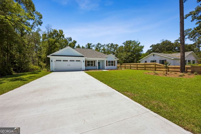406 Central Street, Kingsland, GA 31548