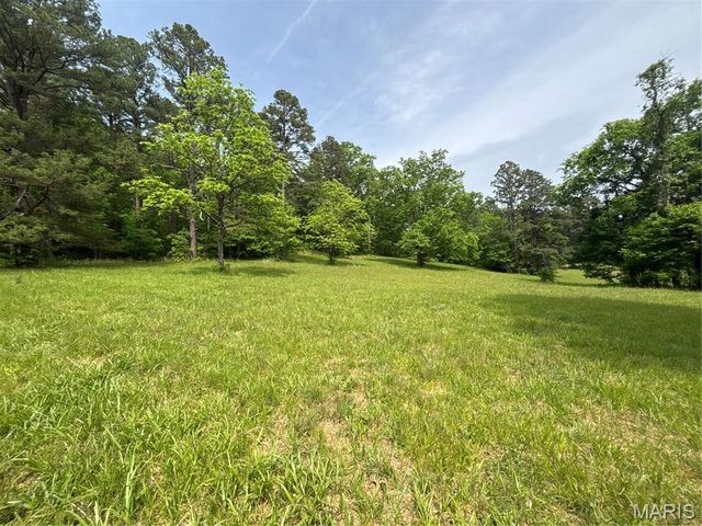 Private Road 9302, Marquand, MO 63655