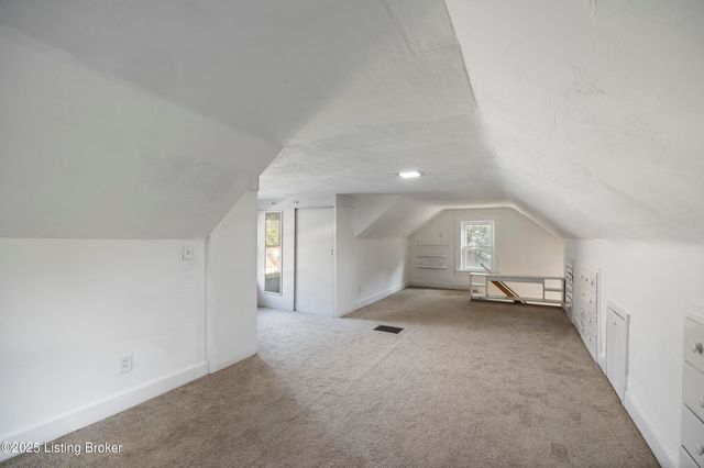 1125 W Whitney Ave, Louisville, KY 40215