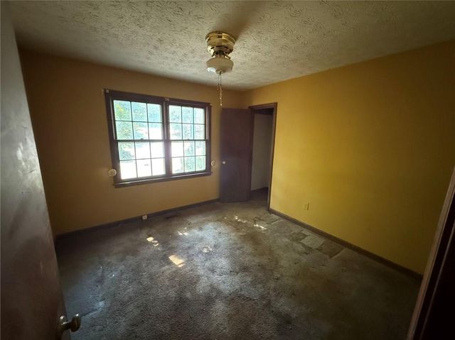 3851 Riding Woods SW Court, Powder Springs, GA 30127