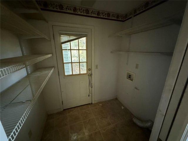 3851 Riding Woods SW Court, Powder Springs, GA 30127