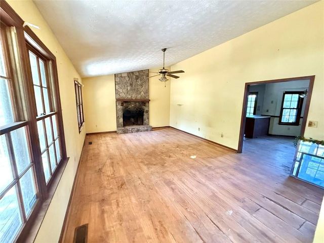 3851 Riding Woods SW Court, Powder Springs, GA 30127