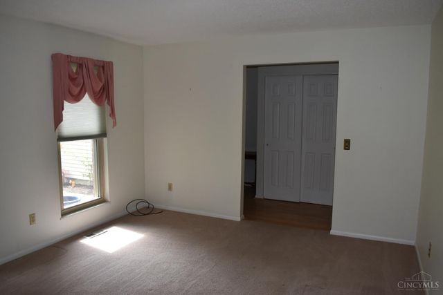 5803 Mt Vernon Drive, Miami Twp, OH 45150
