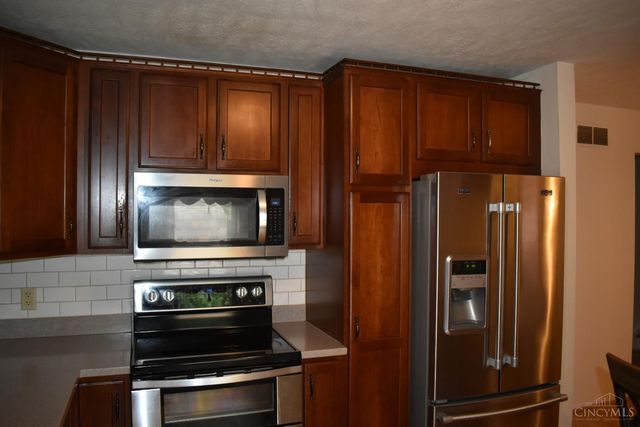 5803 Mt Vernon Drive, Miami Twp, OH 45150