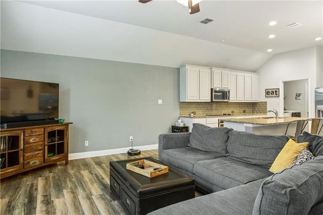 260 Hilltop Drive, Justin, TX 76247