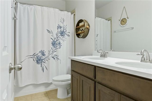 260 Hilltop Drive, Justin, TX 76247