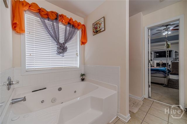 598 Georgia Circle, Loganville, GA 30052