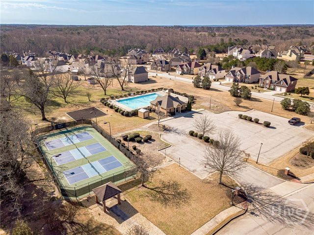 598 Georgia Circle, Loganville, GA 30052