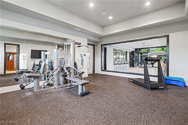1433 Ridgemont Trail, Hinckley, OH 44233