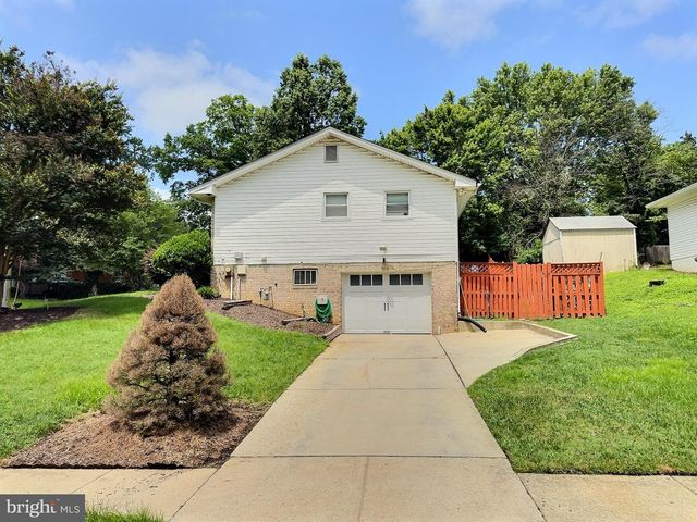 7610 HARPERS DR, Fort Washington, MD 20744